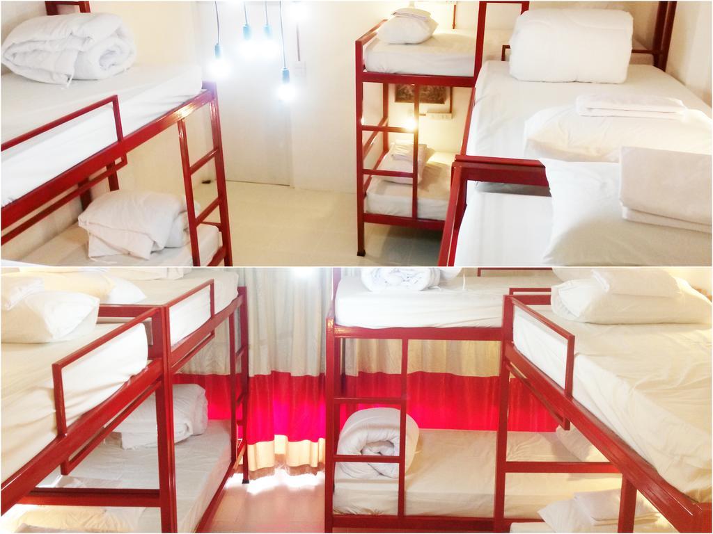 Safe And Sound Hostel Chiang Mai Bagian luar foto